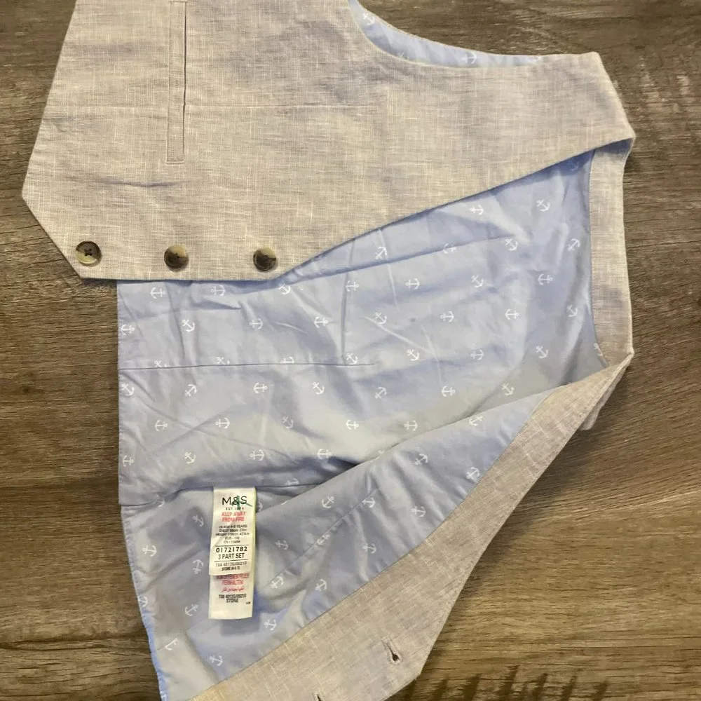 Tan boys vest with light blue inside - Picture 2 of 3